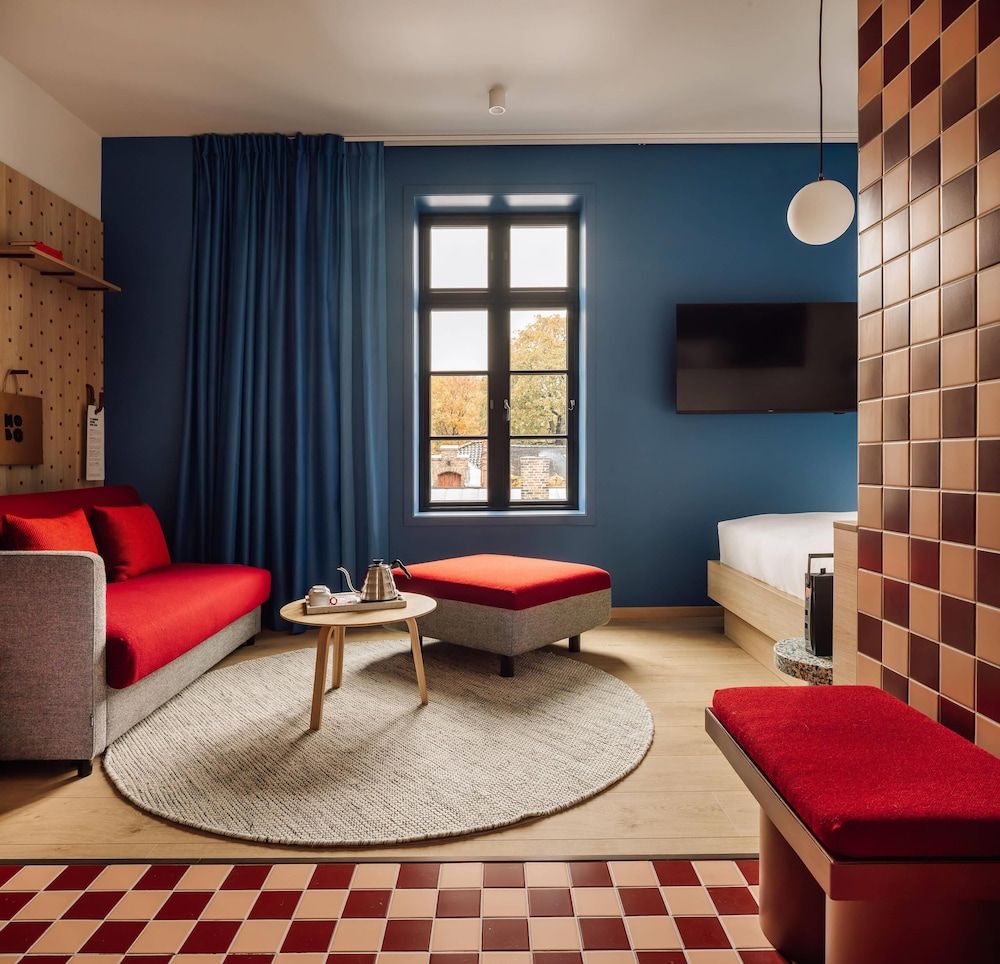 Bild på Studio (Hobo City)