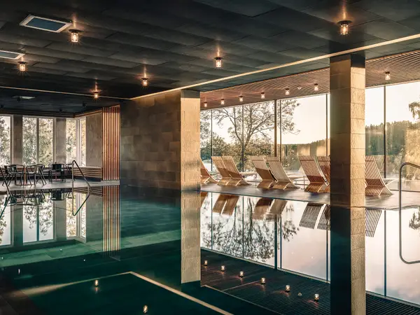 VANN - Spring Sale - MAIN