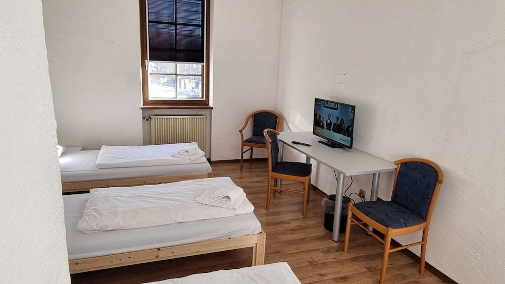 Bild på Economy fyrbäddsrum - delat badrum (mit großem Balkon)