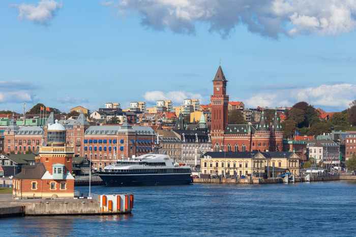 Hotell i Helsingborg nära färjan vid Knutpunkten