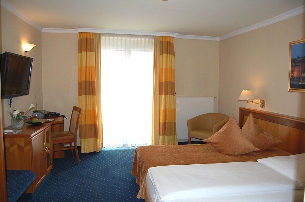 Bild på Doppelzimmer Comfort mit Balkon
