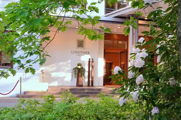Privathotel Lindtner Hamburg - Superiorrum - FRONT