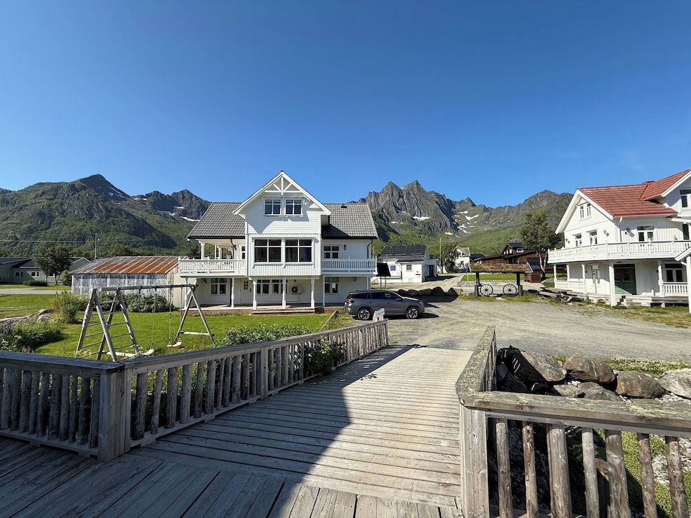 Bild på Hus Deluxe - 5 sovrum - havsutsikt - vid havet