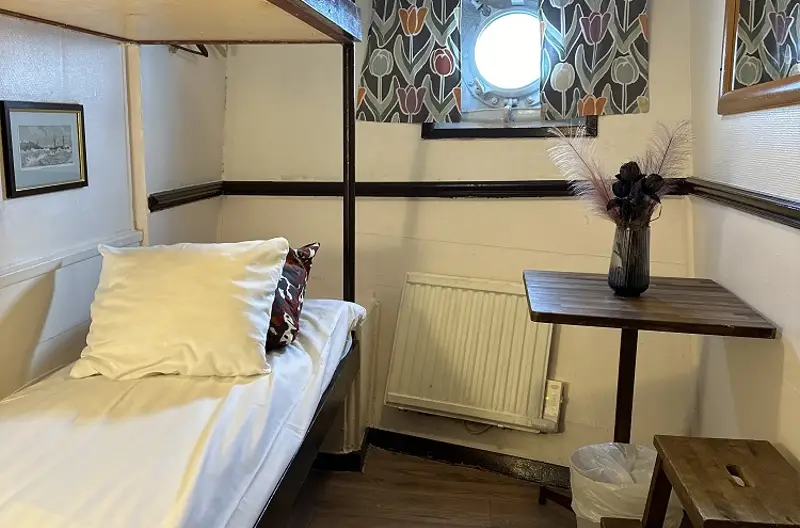 Den Röda Båten i Stockholm - Boka från 870 kr. kr