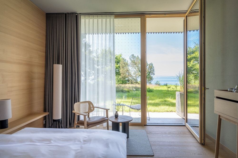 Bild på Waldzimmer mit Terrasse